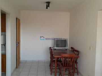 Apartamento · 60m² · 2 Quartos · 1 Vaga · Apartamento vago, vaga livre, sacada, junto metrô Saúde, escolas, bancos, supermercados, drogarias.