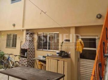 Casa · 221m² · 3 Quartos · 4 Vagas · Casa de 221m2 de área util - Muito Confortavel - Local Privilegiado