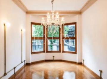 1 · Casa Comercial com Arquitetura Vitoriana para Alugar na Bela Vista, 500 m², 16 salas, 25 vagas