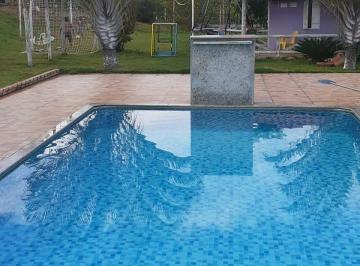Rural · 2600m² · 5 Quartos · 4 Vagas · Sítio Sítio em condomínio fechado no Portal da Serra