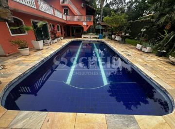 Casa · 400m² · 3 Quartos · 6 Vagas · Sobrado com 3 Quartos e 5 banheiros à Venda, 400 m² por R$ 1.600.000