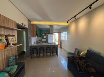 Casa · 150m² · 2 Quartos · 2 Vagas · Casa Padrão - Oportunidade Rara no Bairro Feliz – Goiânia