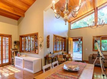 9886c4dc-88b1-4b3e-97d1-ae1b19a62d4b.jpeg · Casa para venda em Granja Viana com 4 quartos, sendo 2 suítes, 350m²