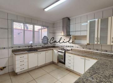 Casa · 170m² · 2 Quartos · 2 Vagas · Casa Condomínio Campos do Jordão