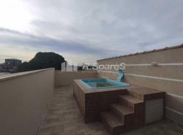 Casa · 130m² · 2 Quartos · Apartamento tipo casa com dois quartos, em Realengo, rua Nuretama.