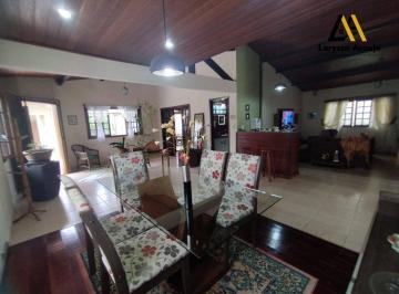 84e65061fc435204791041a7855b5d595d5ef0cf · Bela Casa Térrea, Apta a Financiamento Bancário, com 03 Suítes, a Venda em Caucaia do Alto, Cotia/Sp
