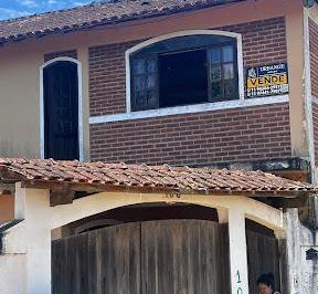 c51deb6db0d90423d6be4f927af9a3e5f9fb29d5 · Chácara com 4 dormitórios à venda, 6900 m² por R$ 350.000,00 - Embura - São Paulo/SP