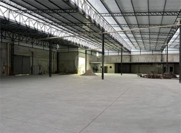 Comercial · 3000m² · Galpão à venda em Cambuci - SP