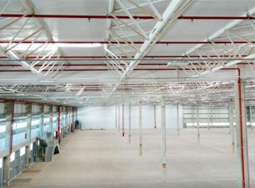 Comercial · 23950m² · 54 Vagas · Galpão à venda em Batistini - SP