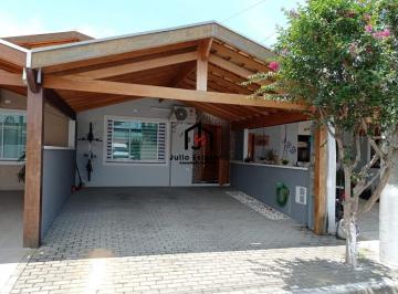 Casa · 105m² · 3 Quartos · Casa à venda - em Taubaté