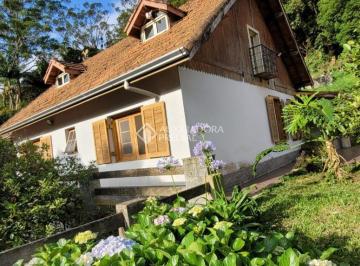 Casa · 1540m² · 3 Quartos · 4 Vagas · LINDA CASA NO BAIRRO BALNEÁRIA RIACHO GRANDE COM 1560M²