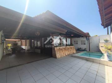 Casa · 300m² · 4 Quartos · 4 Vagas ·
Casa em Peruíbe