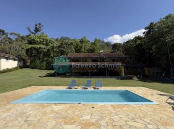 Casa de 6 quartos, Santo Antônio do Pinhal · Propriedade exclusiva com mata nativa, plana e água corrente