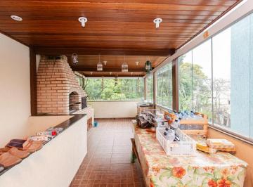 Casa de 4 quartos, São Paulo · Casa com 256m2 no Jardim Peri Peri com 4 quartos e 6 vagas