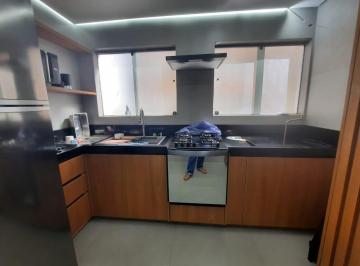 Apartamento de 2 quartos, Guarujá · Apartamento reformado decorado 2 dormitórios