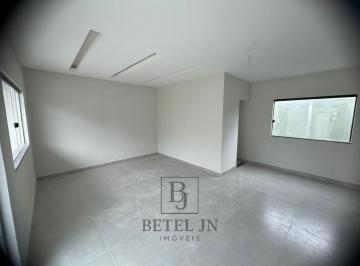 Foto 01 · Casa à venda em Porto Seguro-BA, Bairro Tabapiri: 3 quartos, 1 suíte, 2 salas, 2 banheiros, 2 vagas,