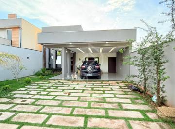 Casa de 4 quartos, Águas Claras · CASA ARNIQUEIRAS QUADRA 05