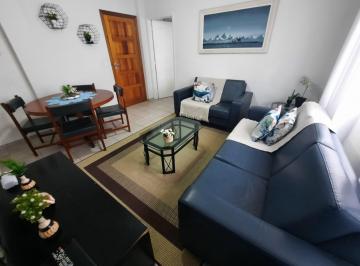 Apartamento de 2 quartos, Guarujá · Apartamento 2 dormitórios para locação próximo a praia.