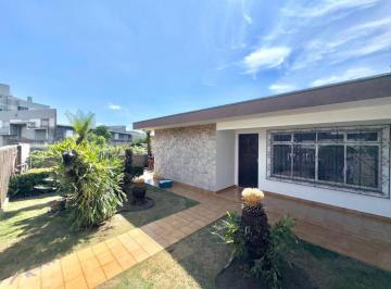 Foto 1 ·
Casa AVERBADA há uma quadra da Avenida Winston Churchill !