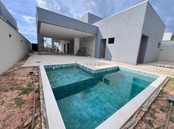 Casa · 247m² · 3 Quartos · 4 Vagas · Casa à venda em Votorantim, Alphaville Nova Esplanada, com 3 suítes, com 247 m²
