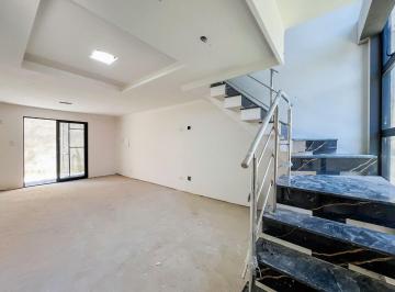 Casa · 140m² · 3 Quartos · 2 Vagas · Sobrado em Capão Raso, Curitiba/PR de 140m² 3 quartos à venda por R$ 899.000,00