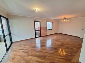 Apartamento · 136m² · 3 Quartos · 2 Vagas · Excelente apartamento no Brooklin com 3 dormitórios e duas vagas