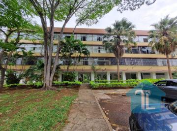 Apartamento · 78m² · 3 Quartos · VENDO 03 QUARTOS NA SQN 405 BL C