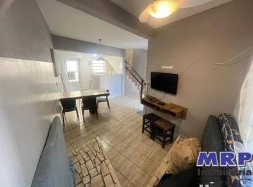 Foto 01 · Apartamento á venda em Ubatuba na Praia da Enseada, apenas 70 mts da praia.