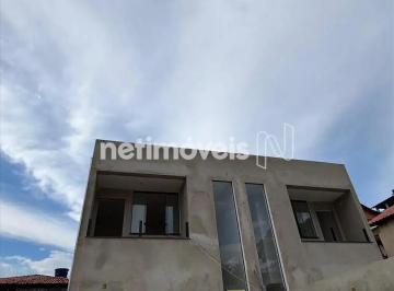 Casa · 237m² · 3 Quartos · 4 Vagas · Linda Casa 3 Quartos no Canaã - Belo-Horizonte