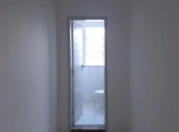 Comercial · 121m² · 8 Quartos · Edifício Comercial em São João