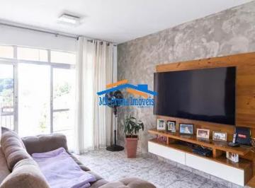 Casa · 351m² · 4 Quartos · 2 Vagas · Sobrado com 4 Dorm|3 Banheiros|Área Gourmet|2 Vagas| Edícula