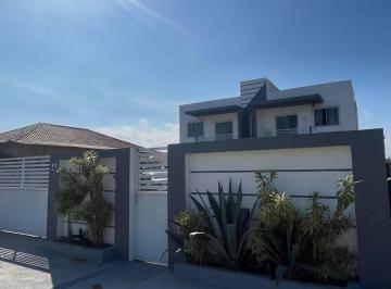 Apartamento · 68m² · 2 Quartos · 2 Vagas · Apartamento Próximo à Lagoa Bandeira Azul - Iguaba Grande