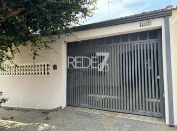 Foto 02 · Imperdível Casa com 4 Quartos e 2 Suítes na Cidade Jardim em Campinas-SP - 195m² e 3 Vagas de Garage