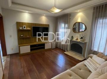 Casa · 200m² · 3 Quartos · 4 Vagas · CASA RESIDENCIAL em Valinhos - São Paulo, Santa Cruz