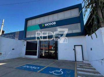 Comercial · 365m² · 4 Vagas · Salão Comercial para Locação em Campinas-SP, na Vila Pompéia: 4 Salas, 4 Banheiros, 4 Vagas de Garag