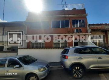 Casa · 120m² · 4 Quartos · 1 Vaga · Quintino - Casa de Vila - 120 m² - Triplex - Residencial - 4 quartos - Piscina.