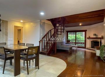 Apartamento · 200m² · 4 Quartos · 3 Vagas · Cobertura Duplex em Capivari — Lareira, Mezanino e 200 m²