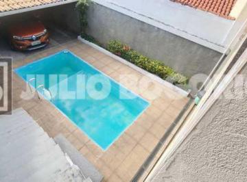 Casa · 384m² · 4 Quartos · 2 Vagas · Casa em Condomínio : Duplex / Residencial / Jardim Carioca