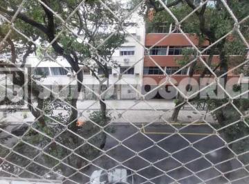 Apartamento · 70m² · 2 Quartos · 1 Vaga · Apartamento de 2 quartos em Copacabana
