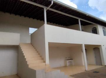 Casa · 500m² · 3 Quartos · 4 Vagas · Casa Sobrado com 3/4 sendo 1 suíte no Bom Jesus