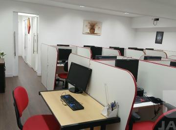 Comercial · 110m² · Conjunto Comercial 110mts em Bela Vista.