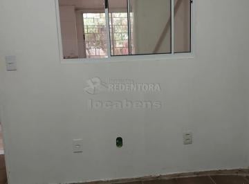 Casa · 65m² · 2 Quartos · Casa Térrea de Fundos bairro São Francisco.
