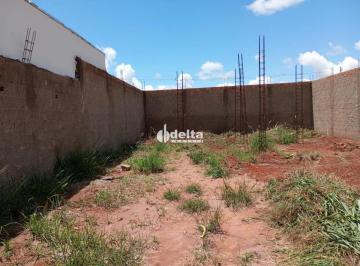 Terreno · 250m² · Terreno disponível para venda no bairro Mansour III em Uberlândia-MG.