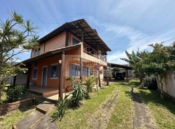 Casa · 120m² · 2 Quartos · 2 Vagas · 650 metros até Rodovia João Gualberto Soares!