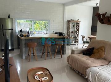 Casa · 110m² · 2 Quartos · 3 Vagas · Casa com 2 quartos no Morretes