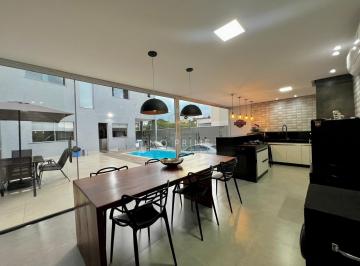 Casa · 240m² · 4 Quartos · 3 Vagas · Casa Sobrado de 4 quartos - PORTEIRA FECHADA , no bairro Europa