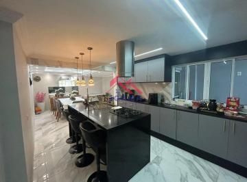 img-20251118-wa00511763474097025.jpg · Oportunidade! Casa em condominio 3 Dorms com Suíte no Jardim Iae  São Paulo