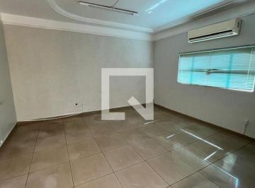 Casa · 215m² · 4 Quartos · 6 Vagas · Casa para Aluguel - Alto Umuarama, 4 Quartos, 215 m² - Uberlândia