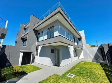 Casa · 144m² · 3 Quartos · 3 Vagas · Sobrado à venda no bairro Cruzeiro - São José dos Pinhais/PR