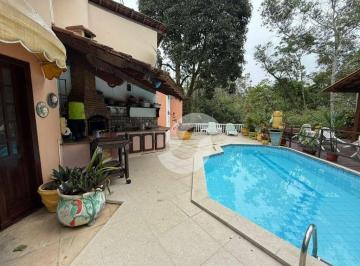 5156cf6a8ccf4e9f0fab421c25209fbaa1c88e20 · Casa com 3 dormitórios à venda, 271 m² por R$ 680.000,00 - Sape - Niterói/RJ